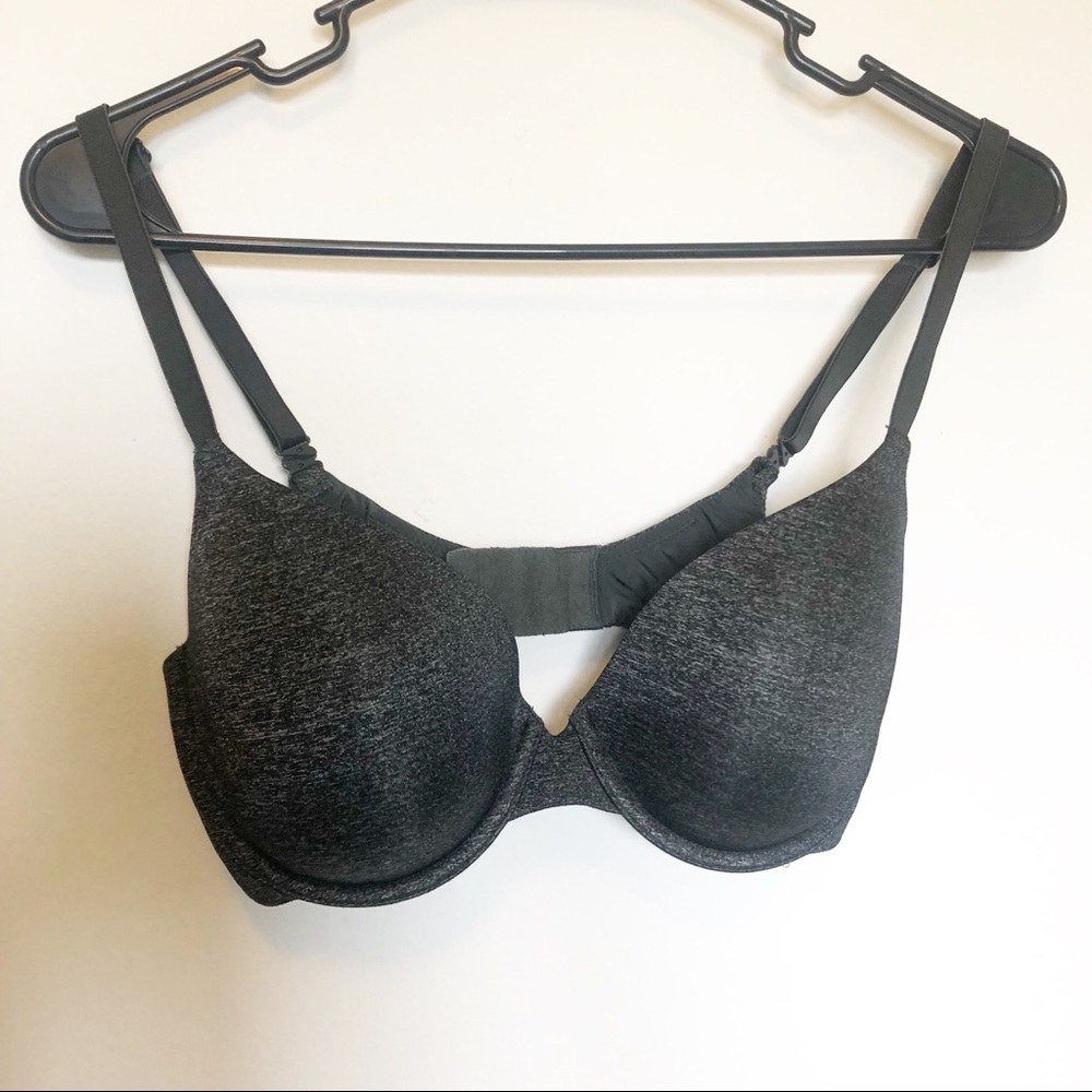 Victoria secret uplift bra 34D